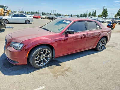 2C3CCAAG3JH****** 2018 Chrysler 300