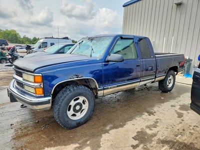 2GCEK19RXW1****** 1998 Chevrolet K1500