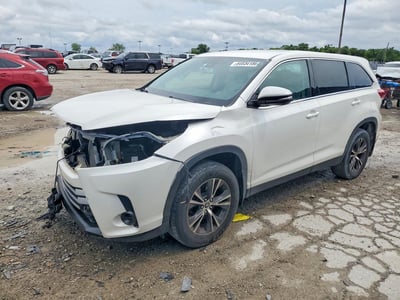 5TDBZRFH4KS****** 2019 Toyota Highlander