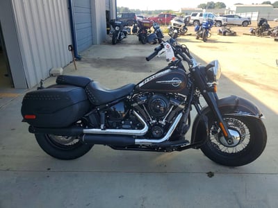 1HD1YAJ17JC****** 2018 Harley-Davidson Heritage Classic