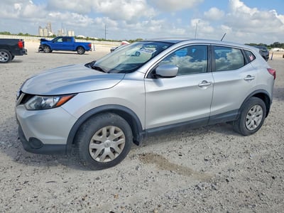 JN1BJ1CP3JW****** 2018 Nissan Rogue Sport