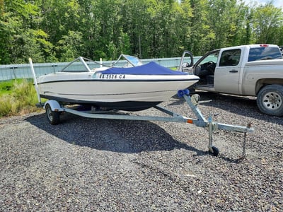 BBBV04C***** 2004 Bayliner 175 Boat