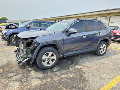 2T3P1RFV1KW****** 2019 Toyota RAV4