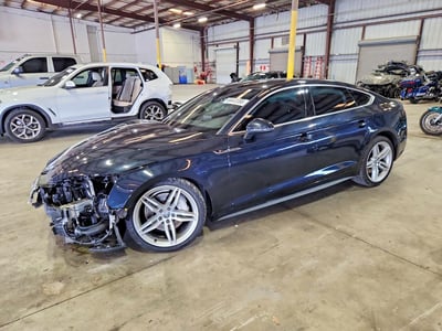 WAUENCF57JA****** 2018 Audi A5