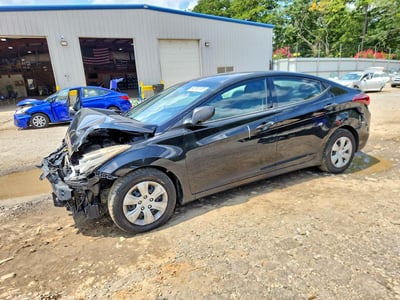 5NPDH4AE2GH****** 2016 Hyundai Elantra