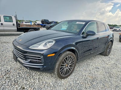 WP1AA2AY8PD****** 2023 Porsche Cayenne