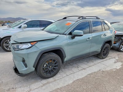 2T3W1RFV3MW****** 2021 Toyota RAV4