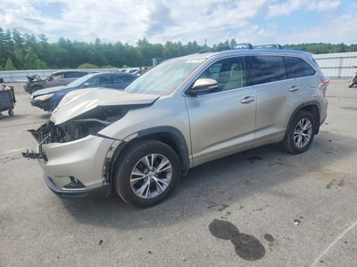 5TDJKRFH0FS****** 2015 Toyota Highlander