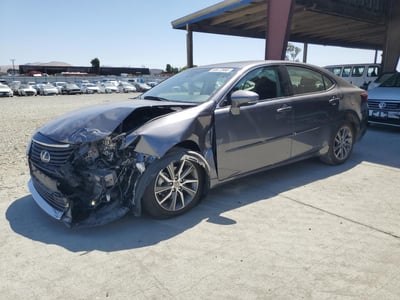JTHBW1GG6J2****** 2018 Lexus ES