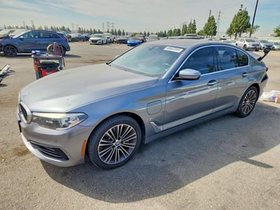 WBAJA9C56JB****** 2018 BMW 5 Series