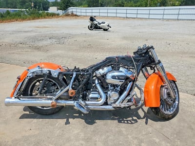 1HD1KBC17JB****** 2018 Harley-Davidson FLHXS