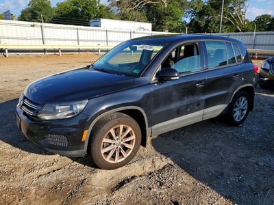WVGBV7AX6HK****** 2017 Volkswagen Tiguan