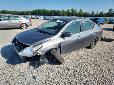 2019 Nissan Versa