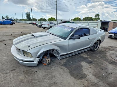 1ZVFT80N965****** 2006 Ford Mustang