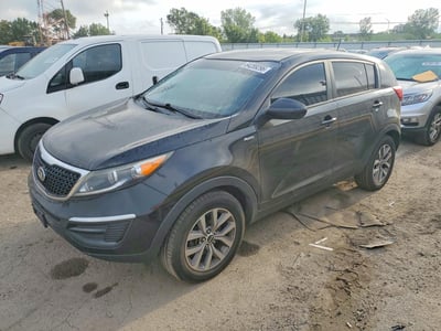 KNDPBCAC8G7****** 2016 Kia Sportage