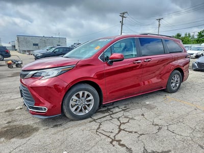 5TDYRKEC4PS****** 2023 Toyota Sienna