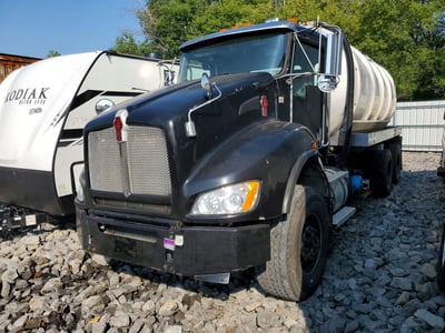 3BKBLJ0X2MF****** 2021 Kenworth T400