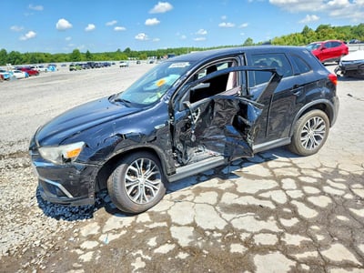 JA4AP3AU4JU****** 2018 Mitsubishi Outlander