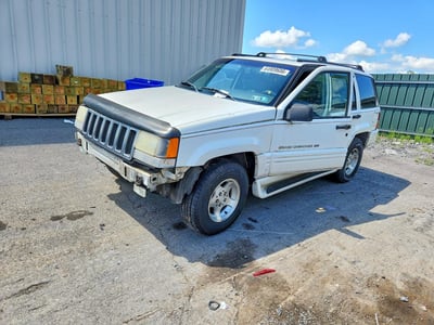 1J4GZ48S1WC****** 1998 Jeep Grand Cherokee