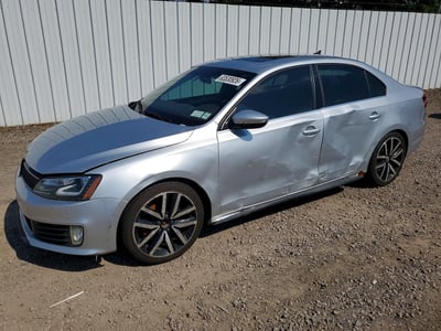 3VW4S7AJ4EM****** 2014 Volkswagen Jetta