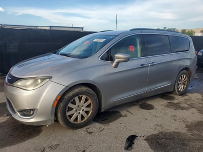 2C4RC1BG0HR****** 2017 Chrysler Pacifica