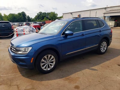 3VV3B7AX7JM****** 2018 Volkswagen Tiguan