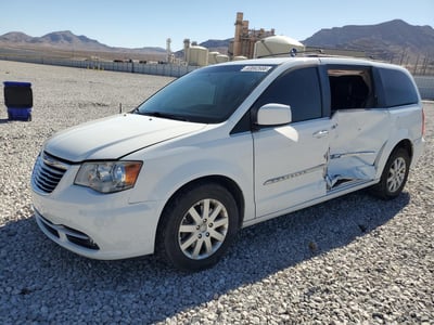 2C4RC1BG5ER****** 2014 Chrysler Town & Country