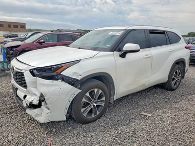 5TDGZRBH8NS****** 2022 Toyota Highlander