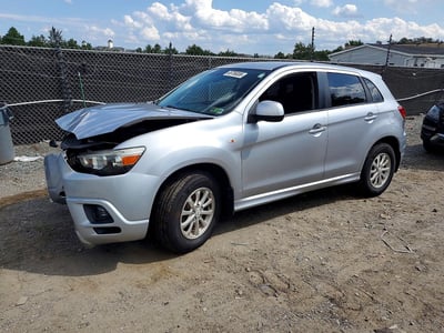 JA4AP3AU4CZ****** 2012 Mitsubishi Outlander