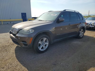 5UXZW0C54BL****** 2011 BMW X5
