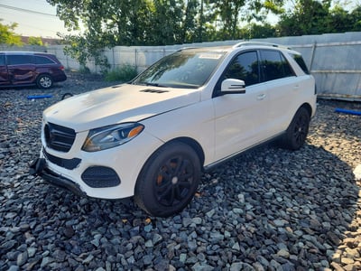 4JGDA5HB9GA****** 2016 Mercedes-Benz GLE-Class