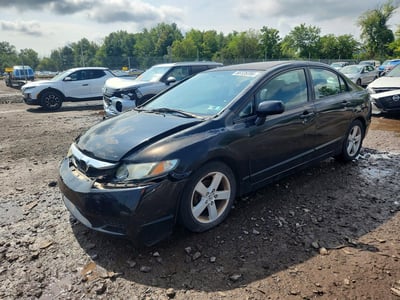 2HGFA1F63BH****** 2011 Honda Civic