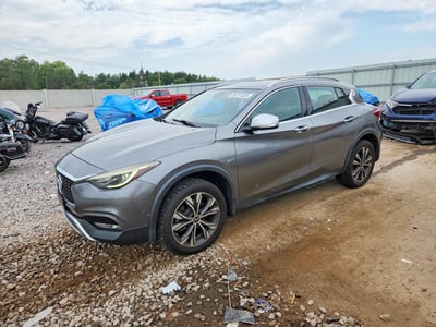 SJKCH5CR1HA****** 2017 Infiniti QX30