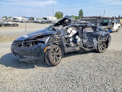 1C3CCCDG9FN****** 2015 Chrysler 200