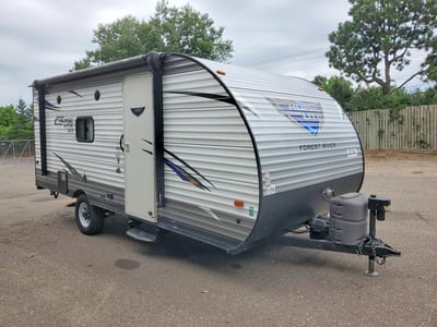 4X4TSMV12H7****** 2017 Forest River Salem Towables