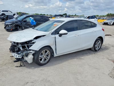 3G1BE6SM3JS****** 2018 Chevrolet Cruze