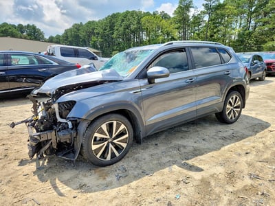 3VVYX7B21PM****** 2023 Volkswagen Taos