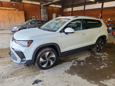 3VVUC7B27SM****** 2025 Volkswagen Taos