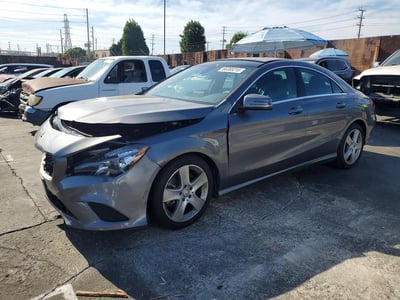 WDDSJ4EBXFN****** 2015 Mercedes-Benz CLA-Class