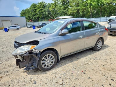 3N1CN7AP9DL****** 2013 Nissan Versa