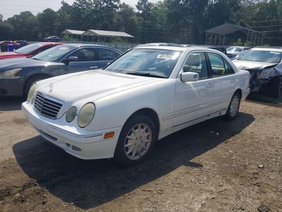 WDBJF65J3YB****** 2000 Mercedes-Benz E-Class