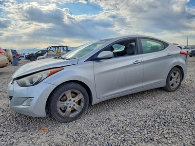 KMHDH4AE8DU****** 2013 Hyundai Elantra