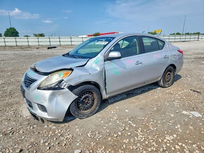 3N1CN7AP4CL****** 2012 Nissan Versa