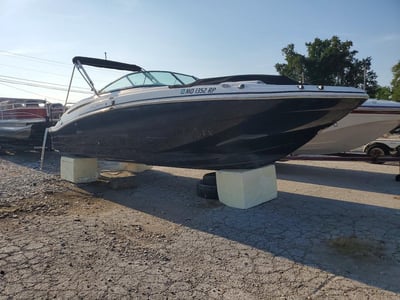 2014 Hurricane 217 Sundeck