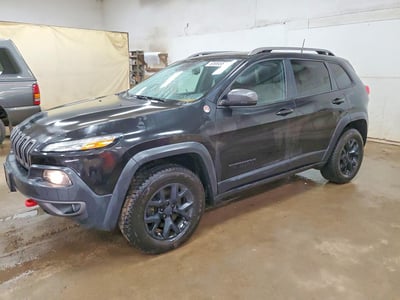 1C4PJMBS9GW****** 2016 Jeep Cherokee