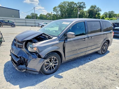 2C4RDGEGXHR****** 2017 Dodge Grand Caravan