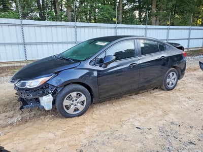 1G1BC5SM9J7****** 2018 Chevrolet Cruze