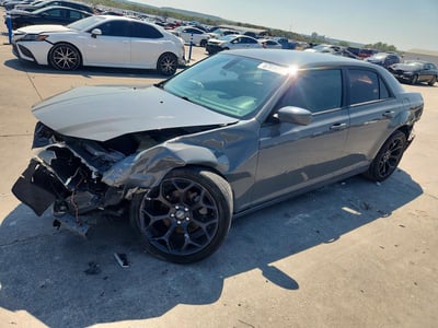 2C3CCABG2KH****** 2019 Chrysler 300s