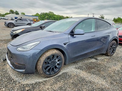 7SAYGDEE4NF****** 2022 Tesla Model Y