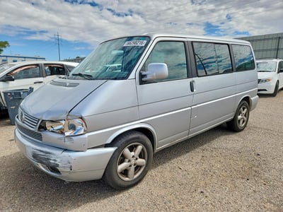 WV2KB47012H****** 2002 Volkswagen EuroVan
